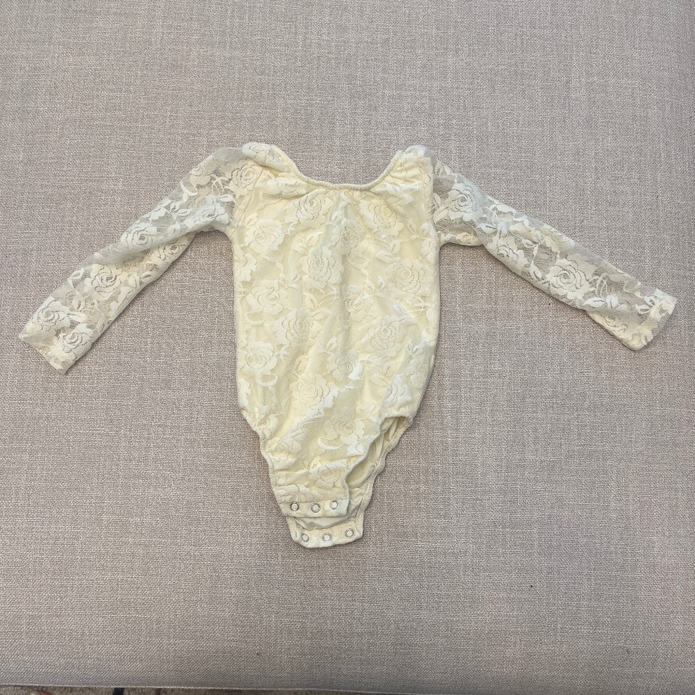 Lace long sleeve onesie - 2T